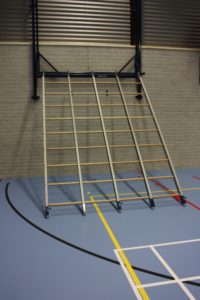 Klimrek obstakelvrij onderuit