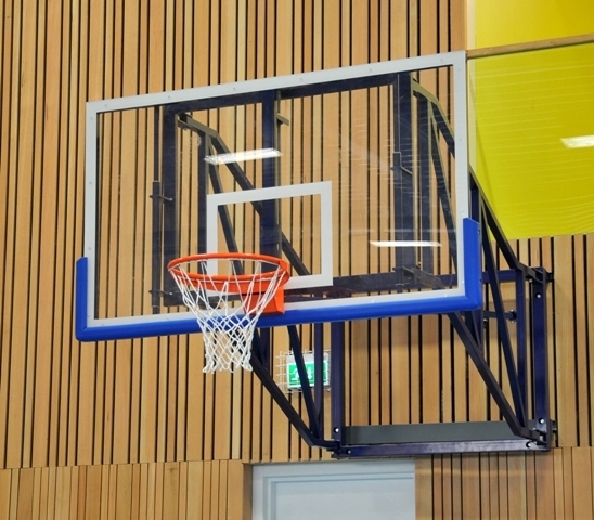 Basketbalinstallatie uitdraaibaar